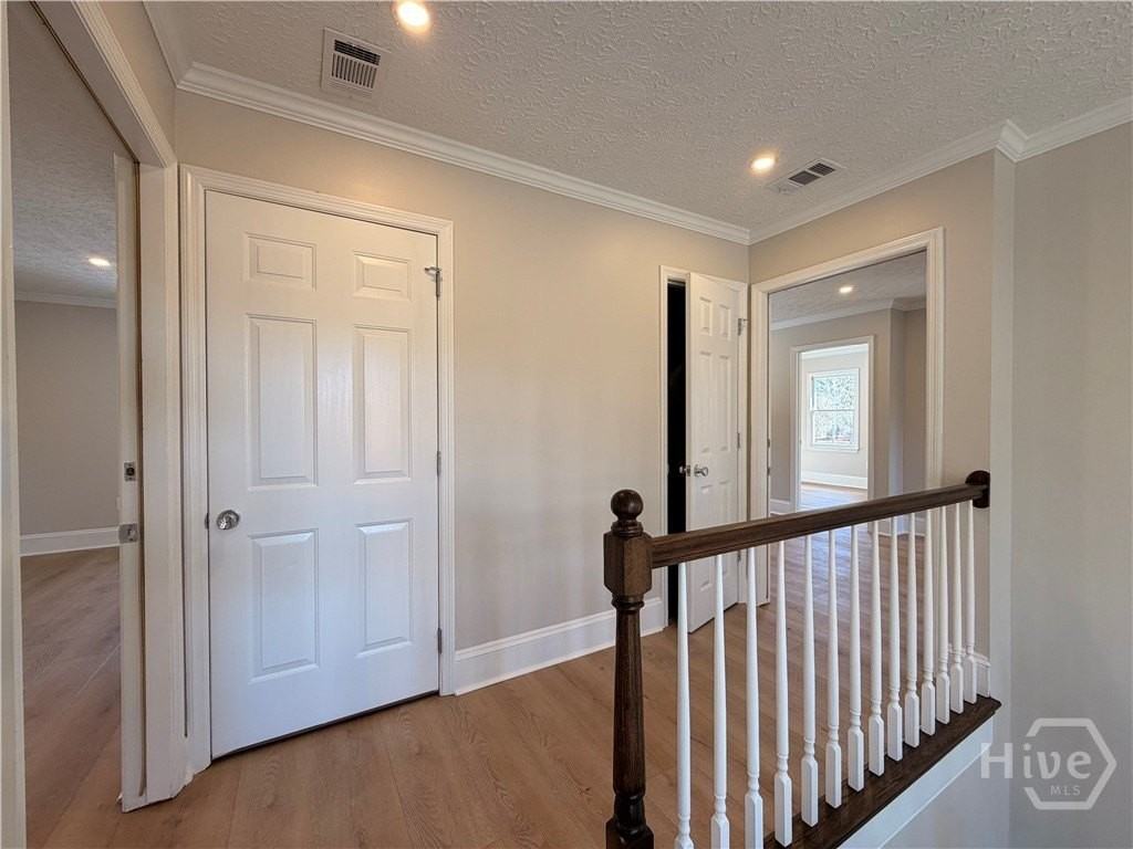 1165 Cedar Shoals Dr Unit B - Photo 3 of 11