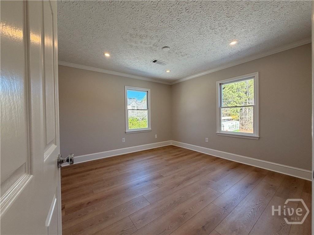 1165 Cedar Shoals Dr Unit B - Photo 6 of 11