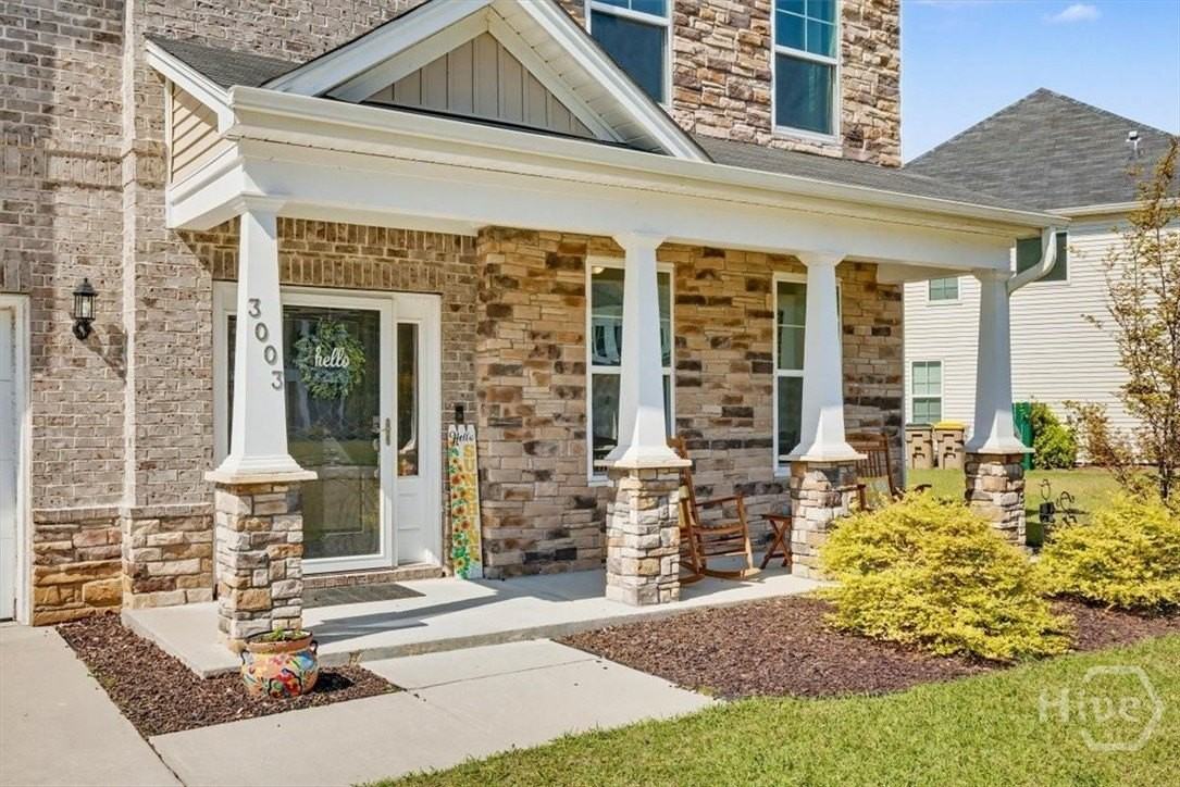 3003 Kingswood Dr - Photo 2 of 50