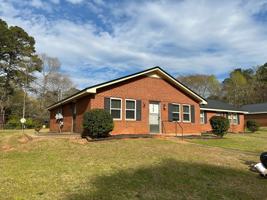 featured image of 1755/57 Cedar Shoals Dr