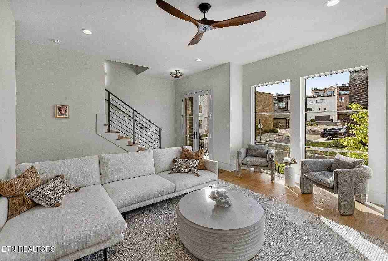 9406 Horizon Dr - Photo 7 of 22