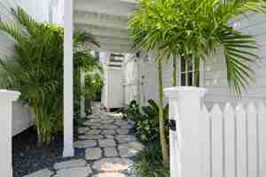 featured image of 828 Fleming St