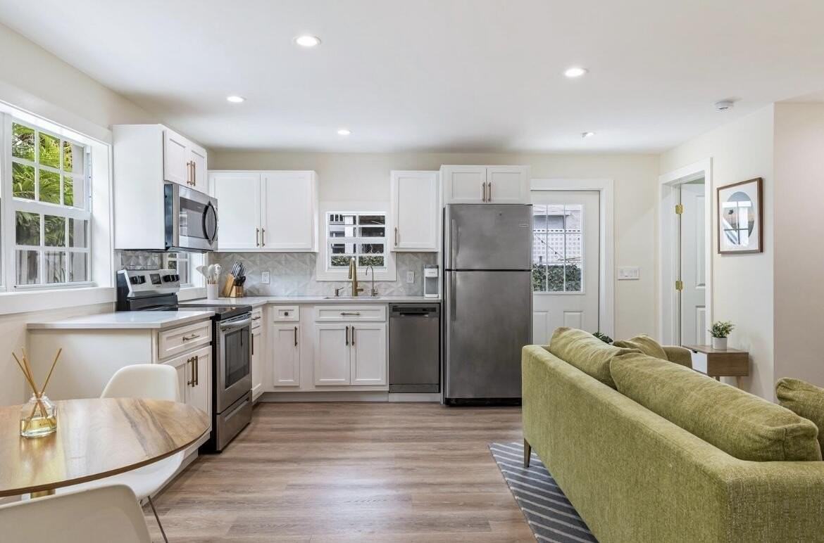 311 Amelia St #1 - Photo 2 of 7