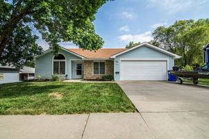 featured image of 2102 Sunflower Dr