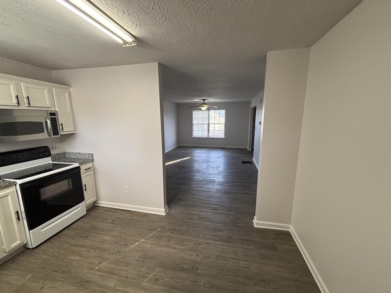 312 Parker Pl Lot 314 - Photo 3 of 17