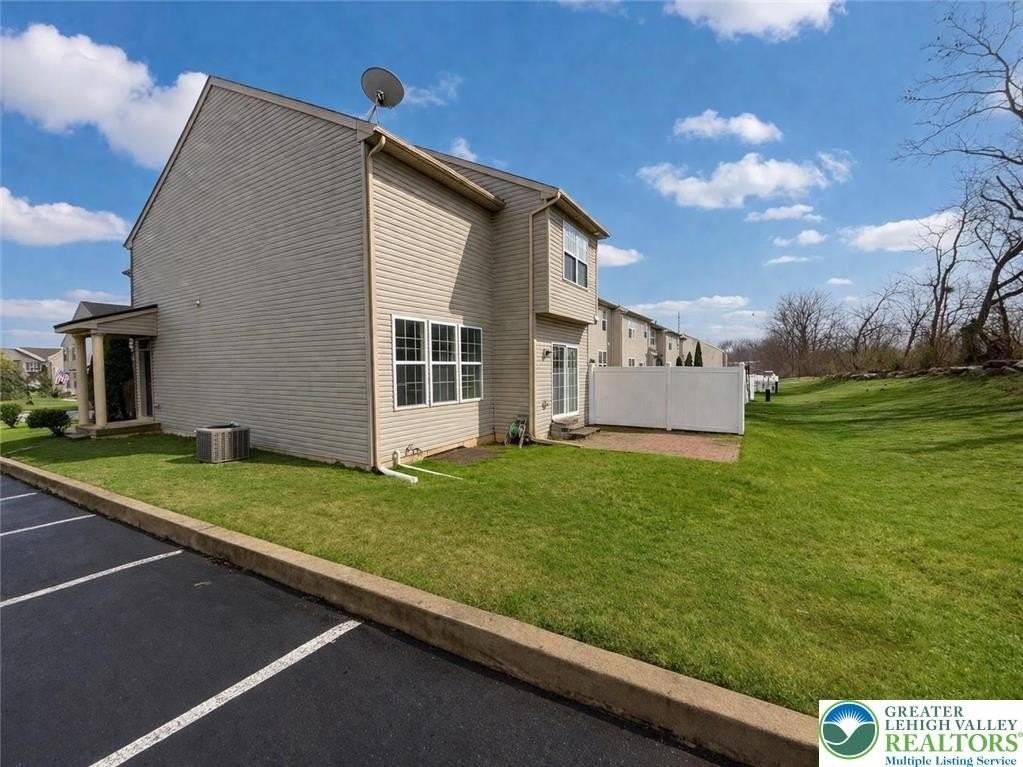 5133 Dogwood Trl - Photo 2 of 25