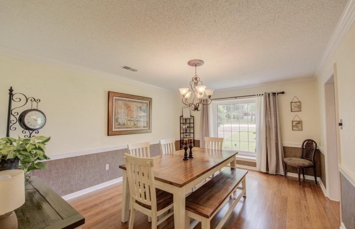 8327 Poplar Pike - Photo 4 of 23