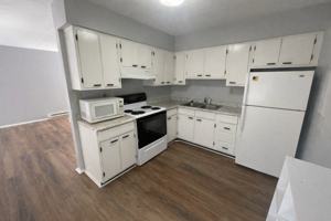 featured image of 101 Clyde St