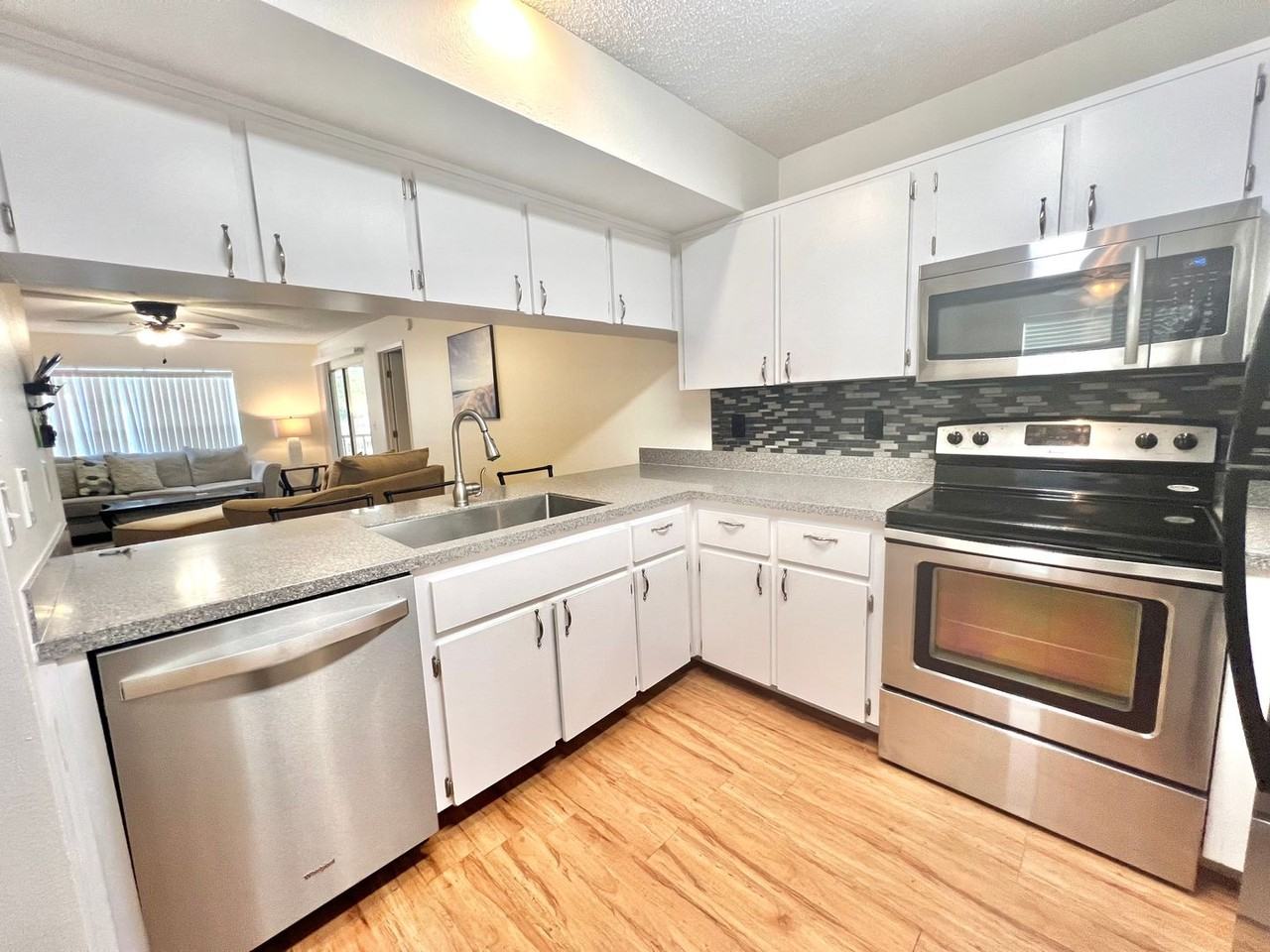 12041 Hoosier Ct #204 - Photo 5 of 20