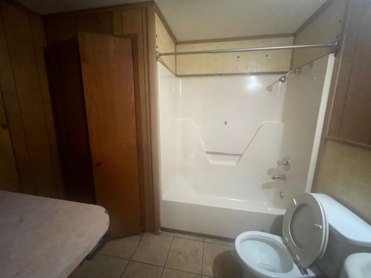 103 East Blvd - Photo 6 of 11