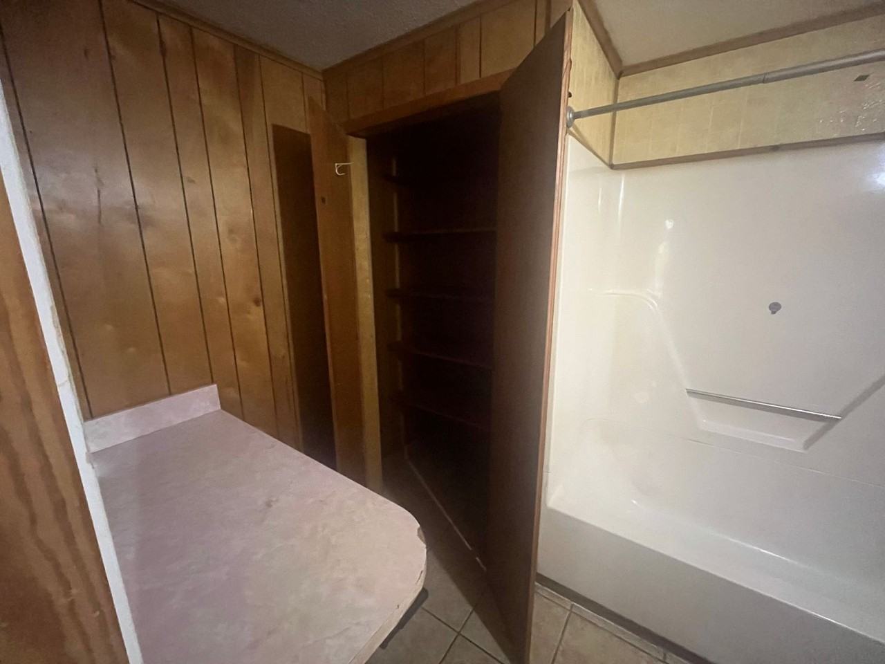 103 East Blvd - Photo 7 of 11