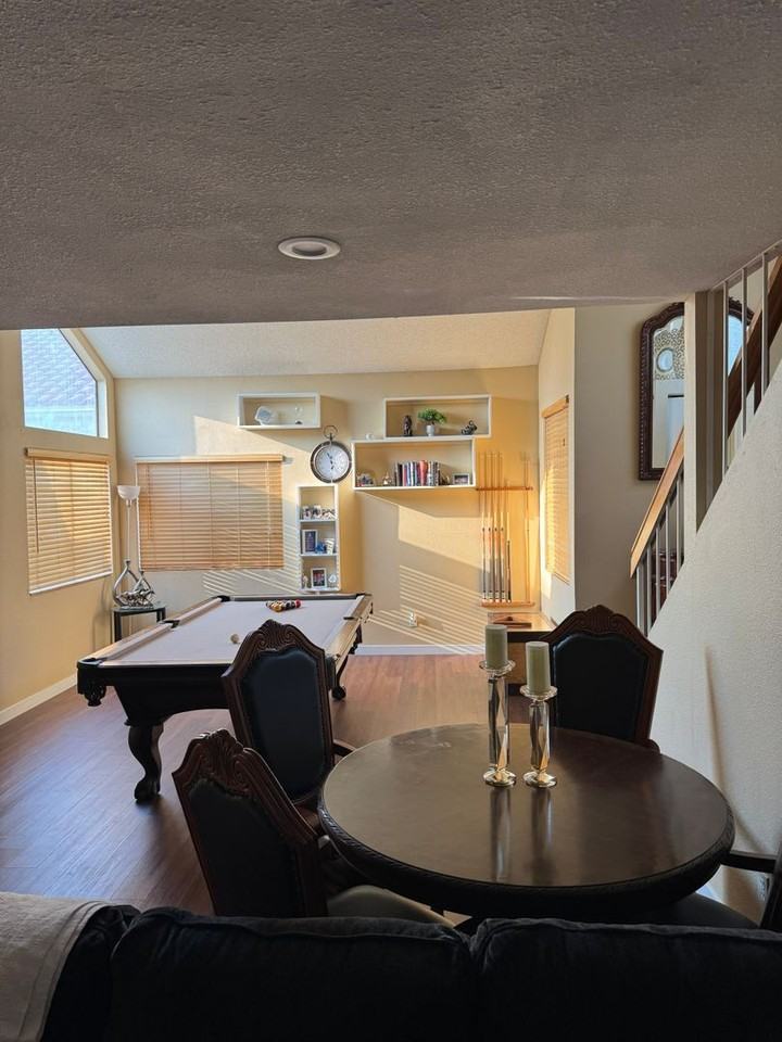 163 Coventry Dr - Photo 3 of 15