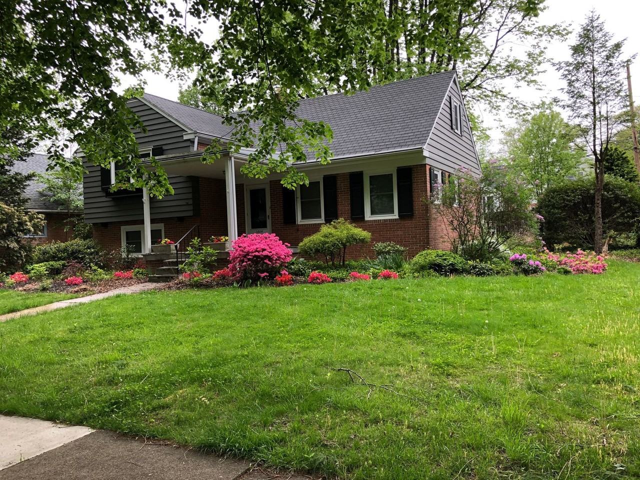 1409 Dauphin Ave - Photo 3 of 50