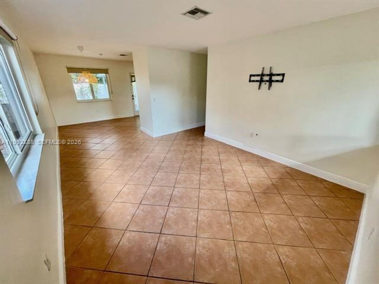 7023 Sw 2nd St #7023 - Photo 3 of 19