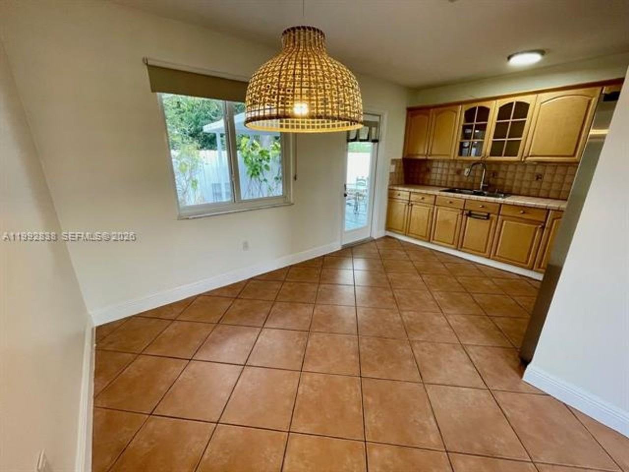 7023 Sw 2nd St #7023 - Photo 5 of 19