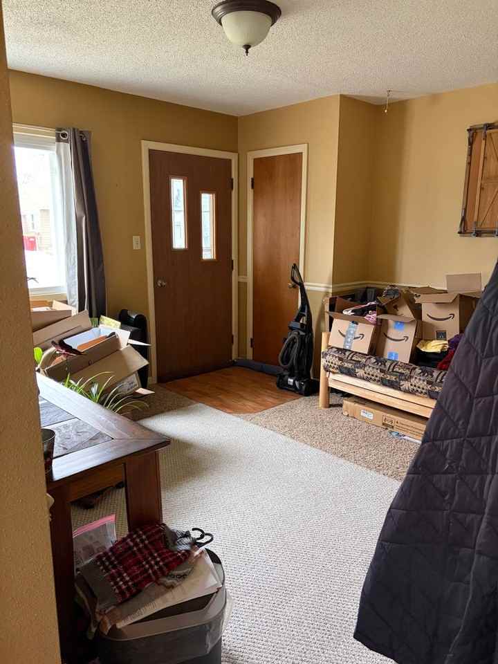 100 W 40th St - Photo 3 of 10