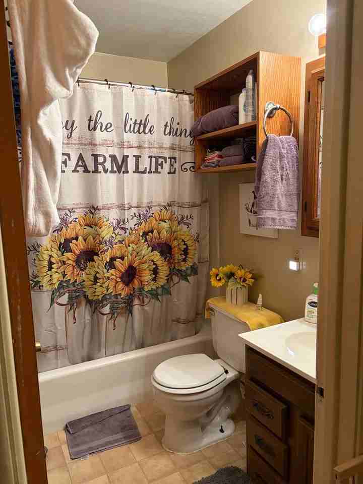 100 W 40th St - Photo 5 of 10