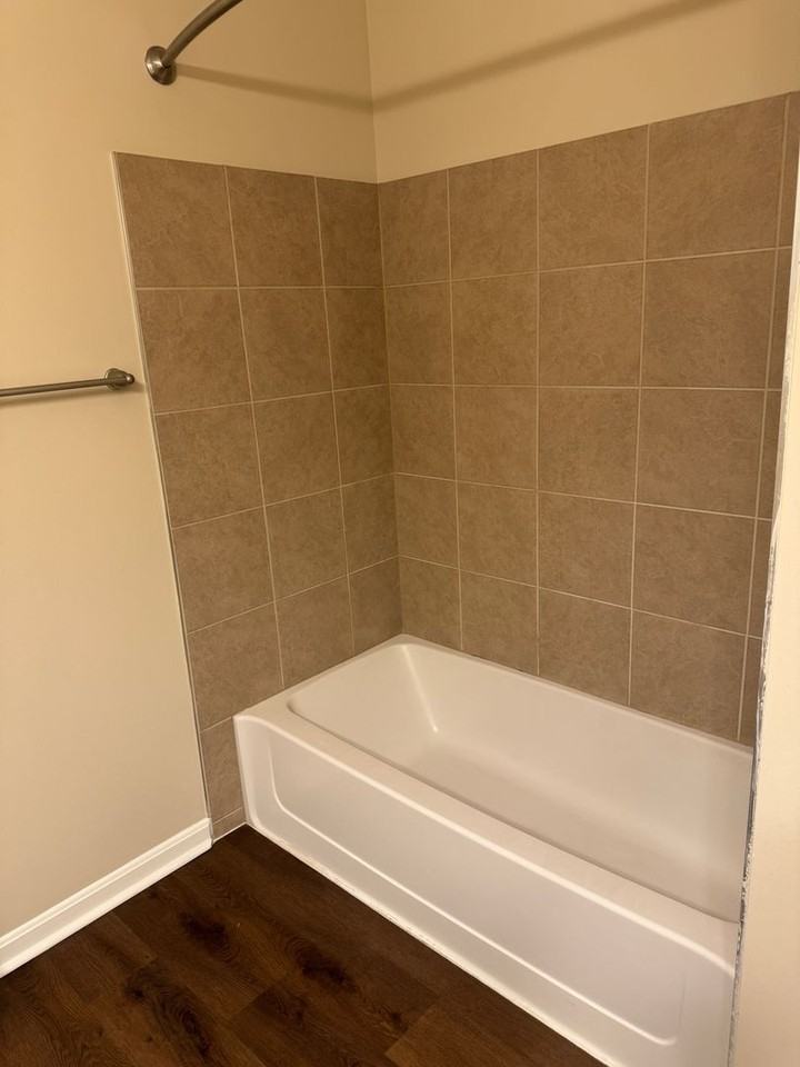 Riverwalk Flats Apartments - RWF - Photo 7 of 16
