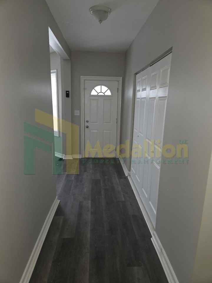 625 S 12th Ave - Photo 2 of 16