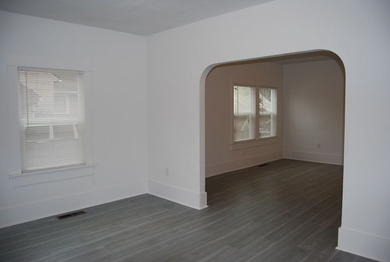 1716 Birch St - Photo 6 of 16