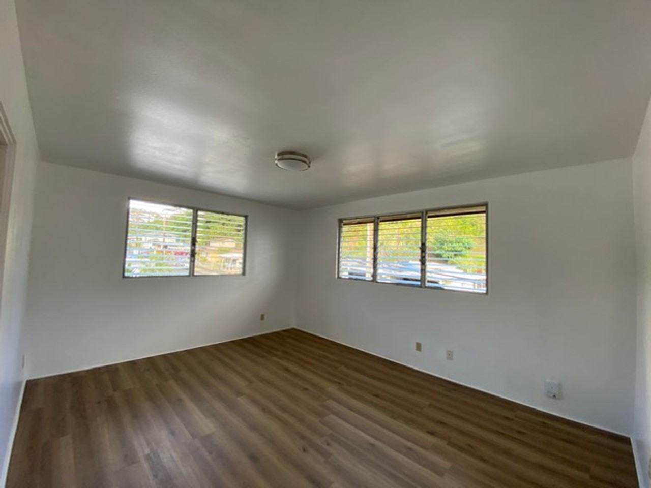 2338 Amoomoo St - Photo 6 of 8