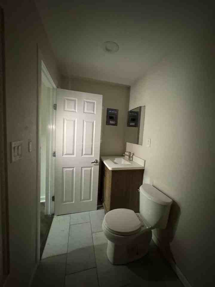 615 Parkview Ave - Photo 4 of 23