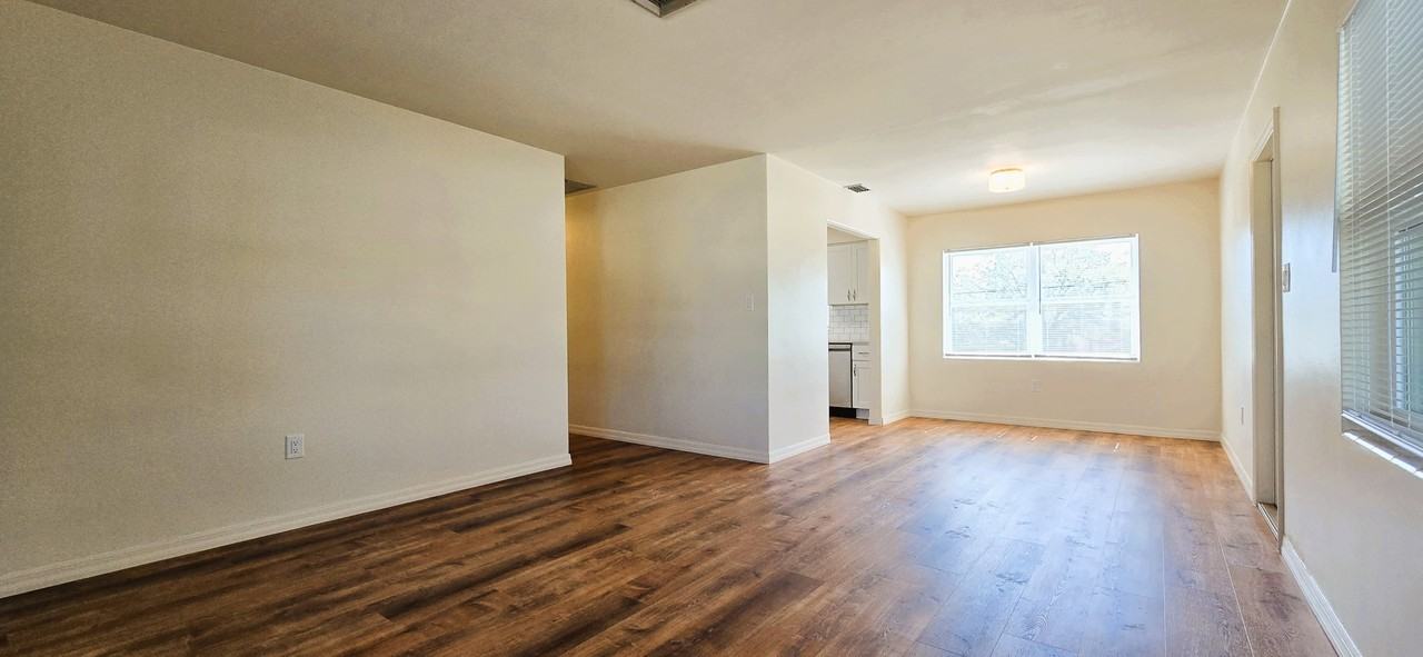 706 Wildabon Ave #1 - Photo 3 of 11