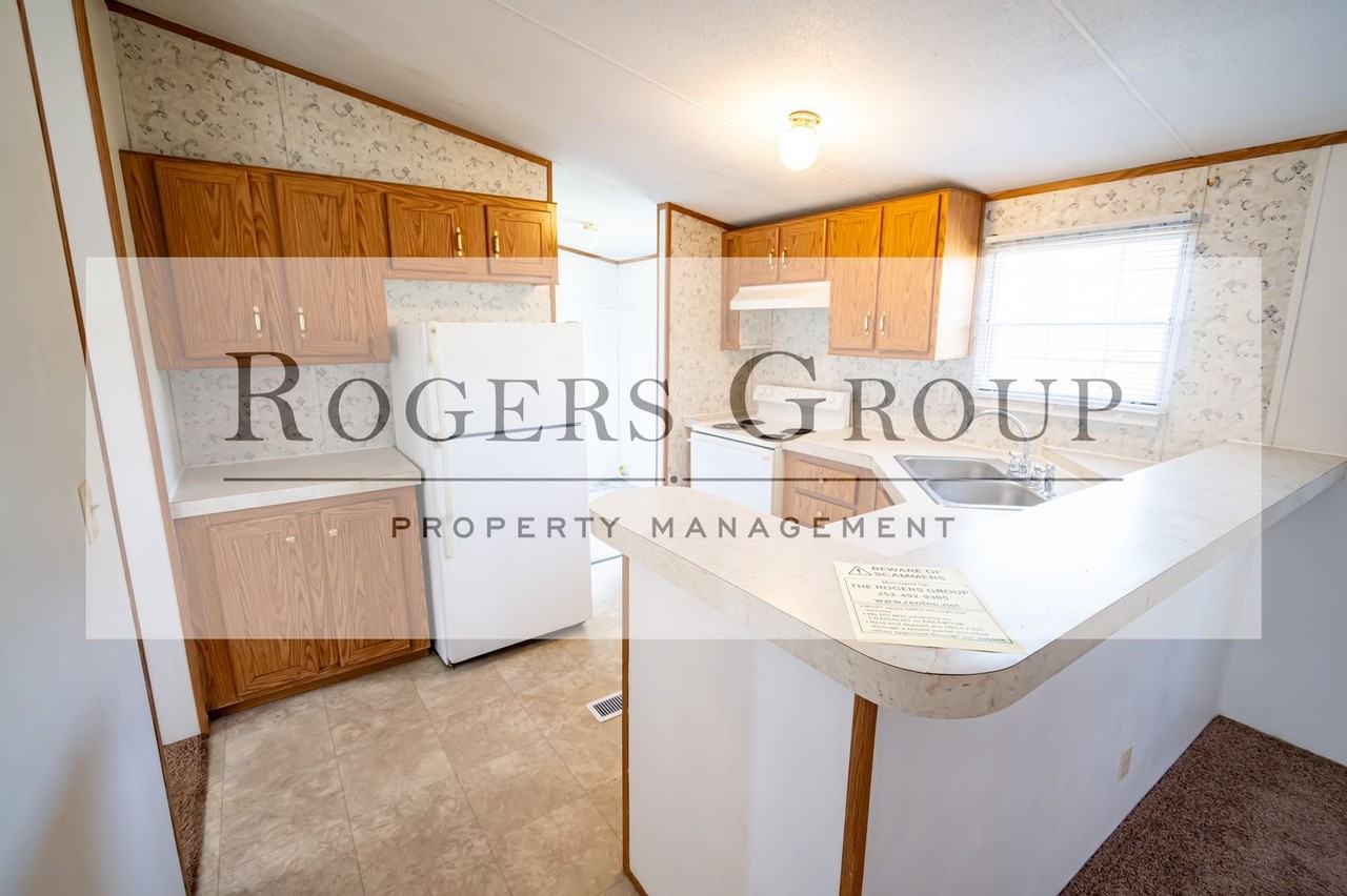 51 Pauls Ln - Photo 3 of 11