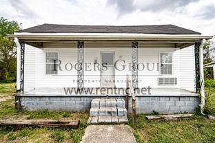 220 Pearl St - Photo 1 of 1