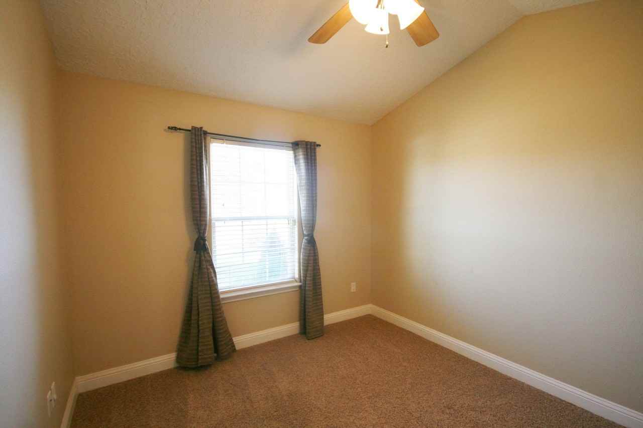 2401 Flagstone Dr - Photo 7 of 16