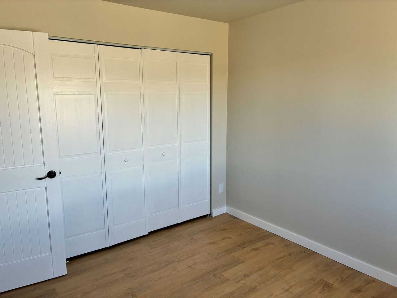 340 E La Bonte St - Photo 7 of 9