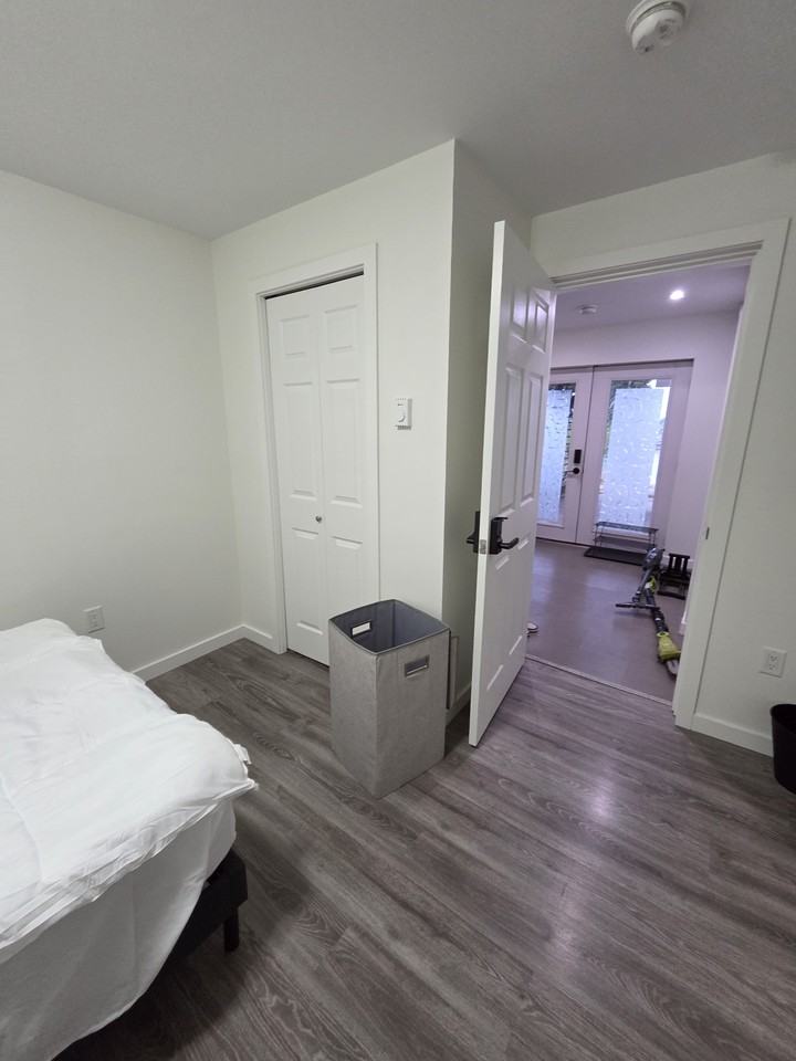 926 Edgar Avenue #B - Photo 4 of 20