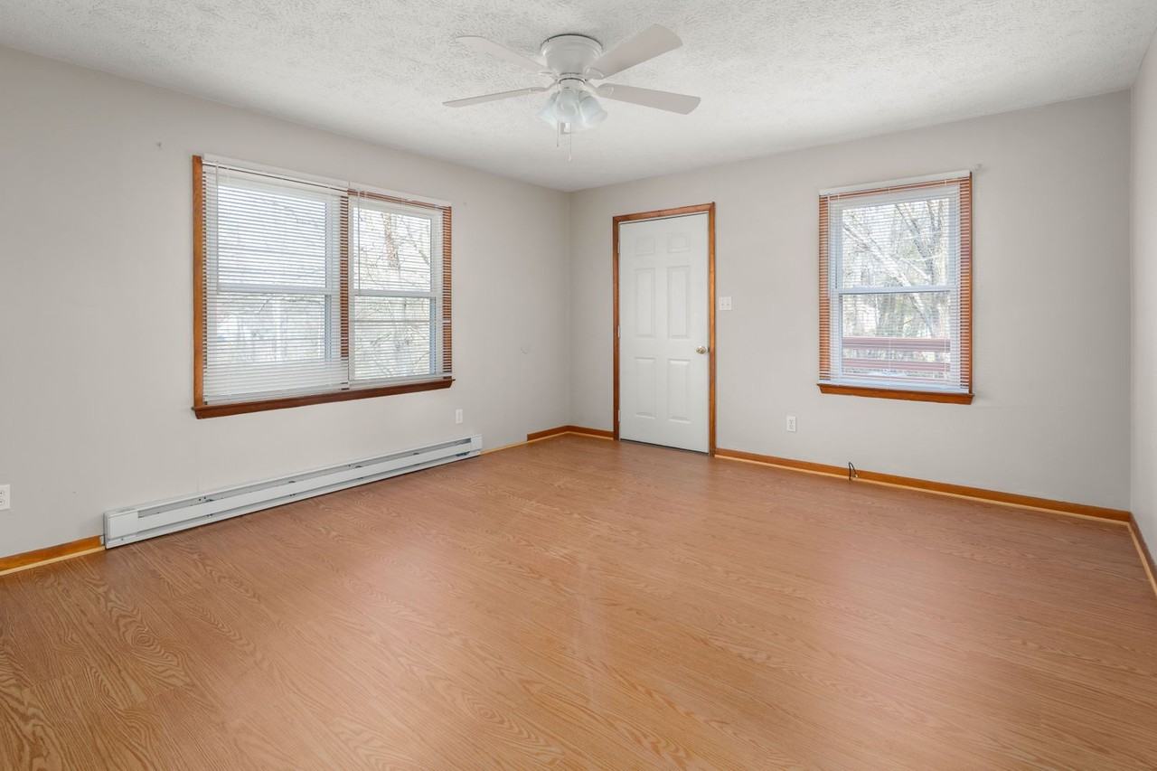 6 Shady Cir - Photo 3 of 14