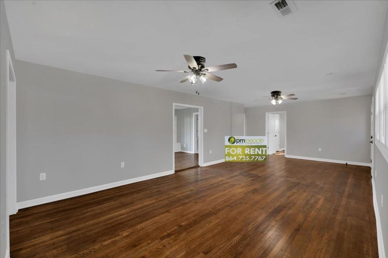 501 S E St - Photo 6 of 30