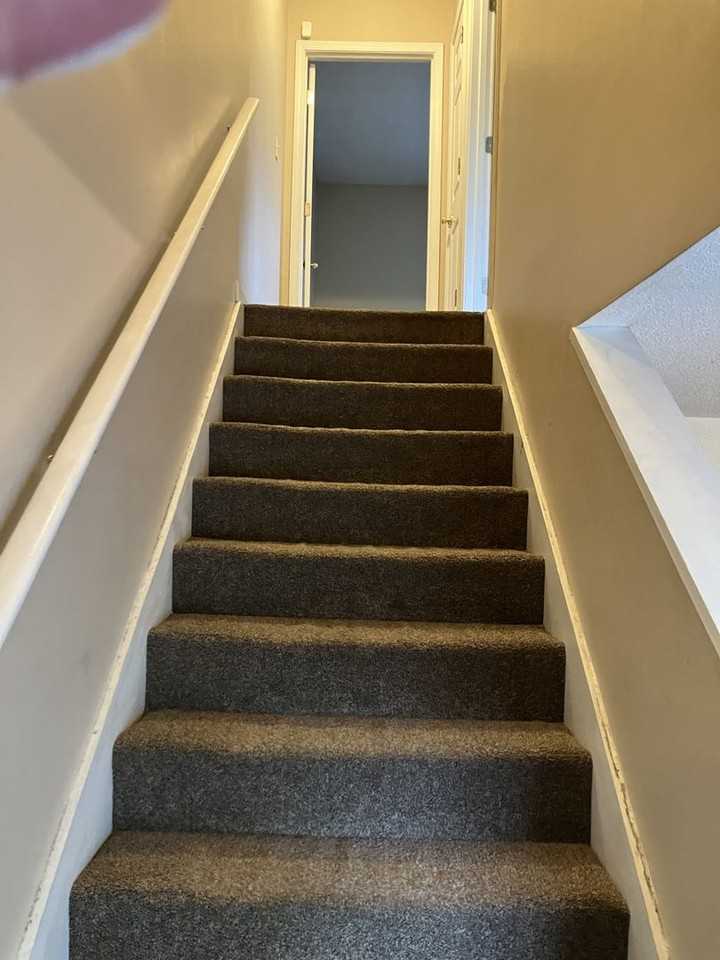 1823 Holmes St - Photo 4 of 8