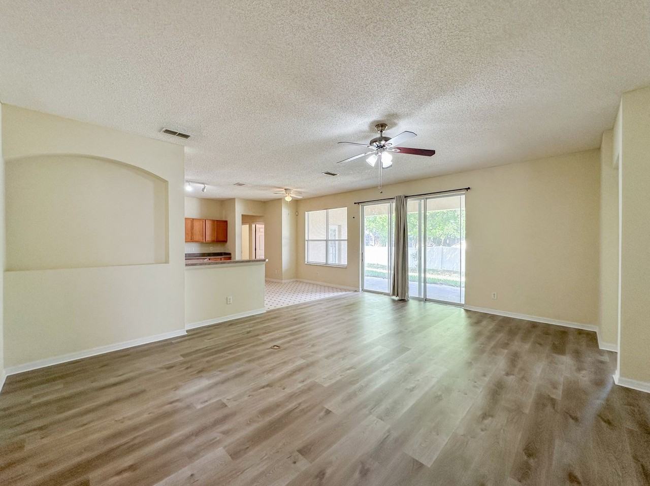 2776 Cabernet Cir - Photo 3 of 39