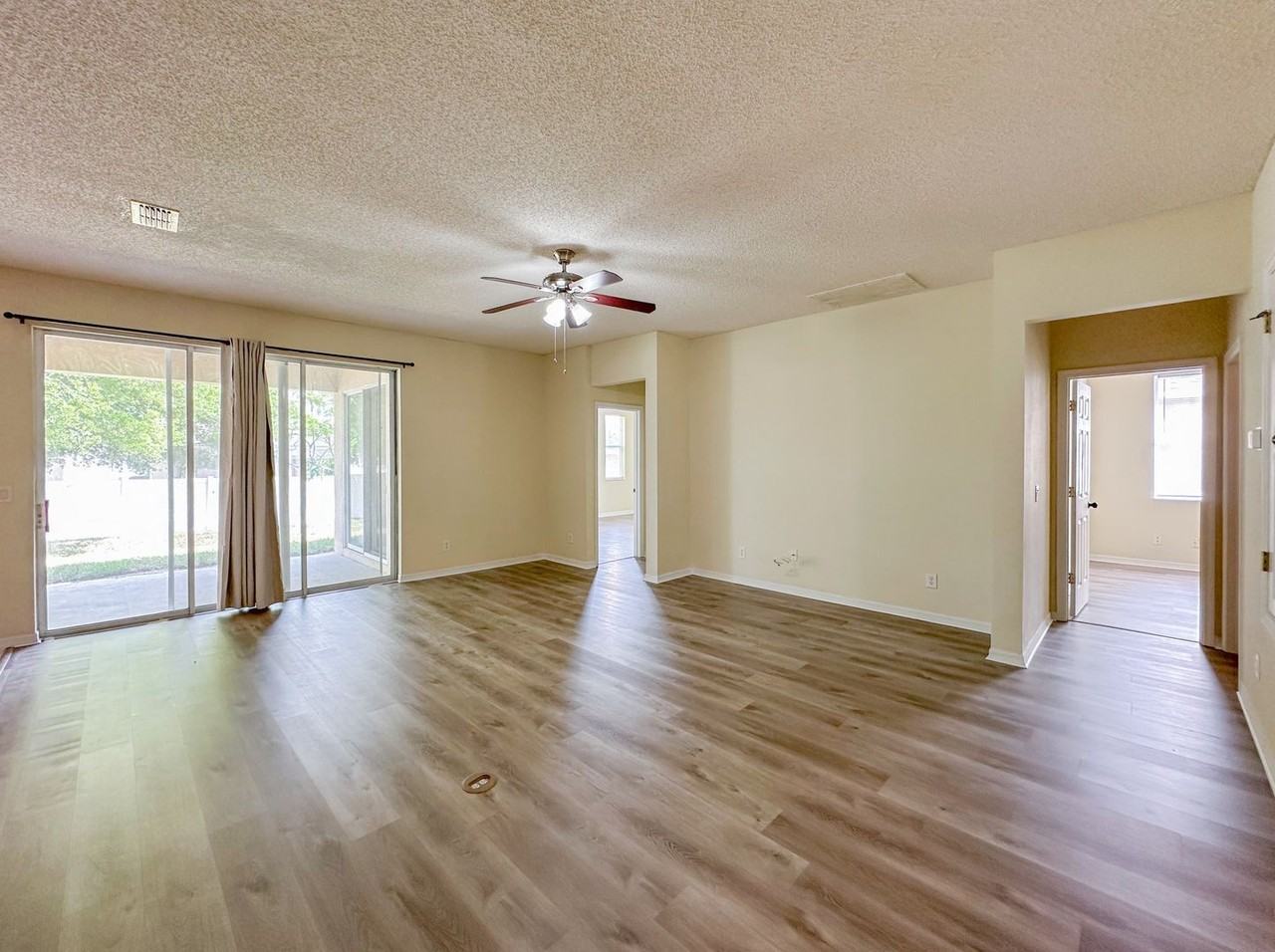 2776 Cabernet Cir - Photo 5 of 39