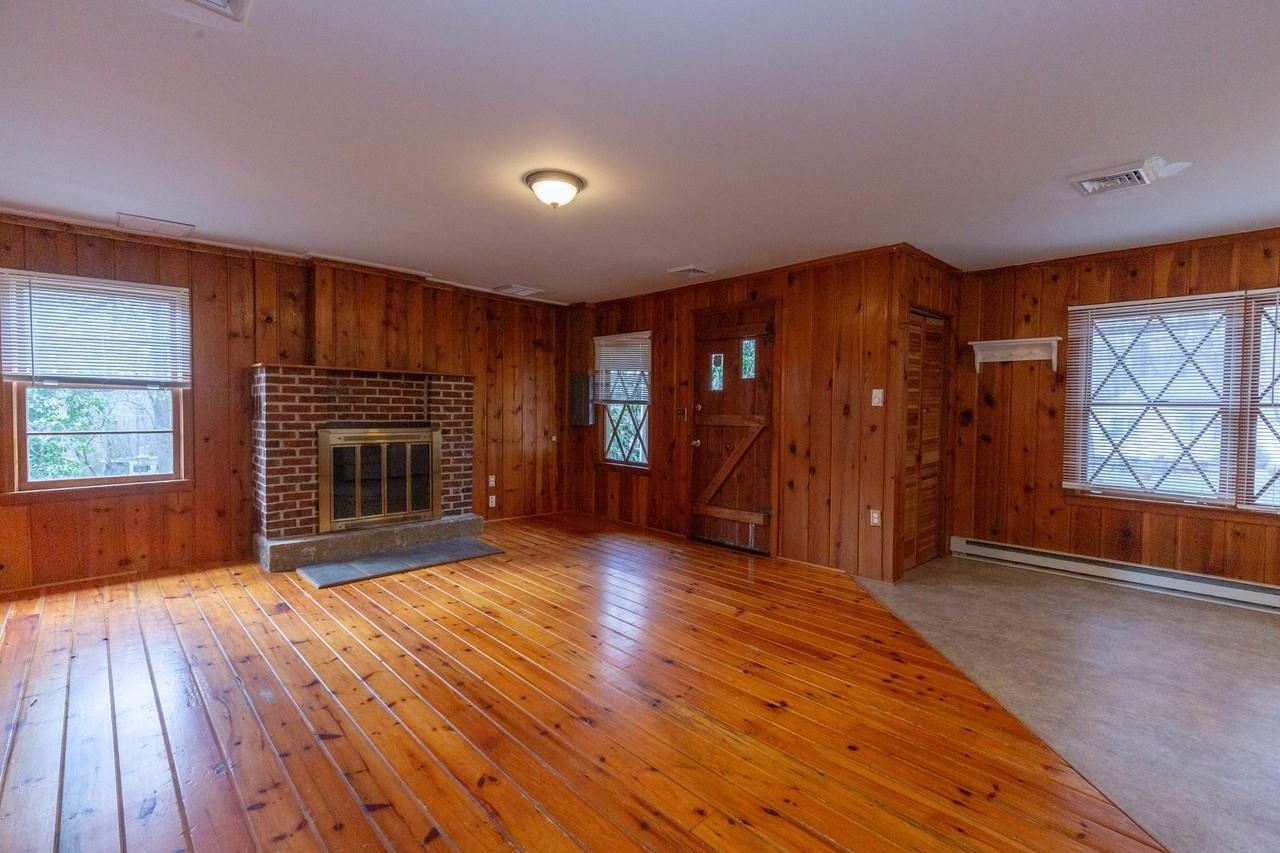 15 Gray Fox Rd - Photo 2 of 15