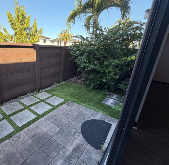 9143 Nw 161st St - Photo 7 of 7