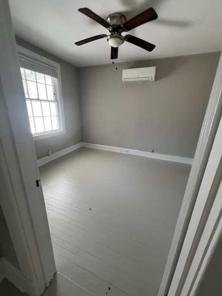 3436 Parkwood Ave - Photo 2 of 8