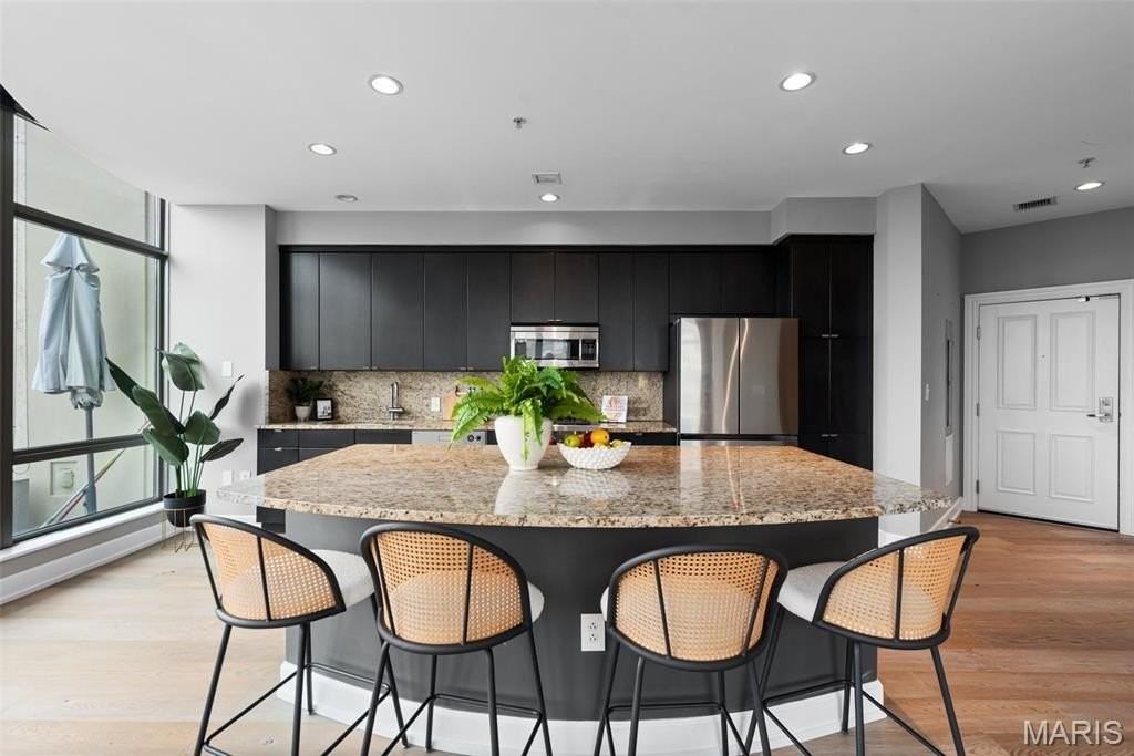 4909 Laclede Ave #701 - Photo 6 of 43