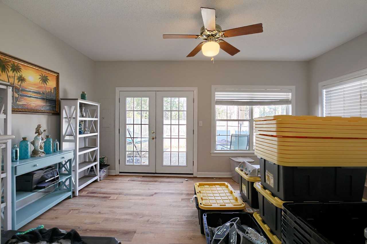 107 Alice Ct - Photo 5 of 26