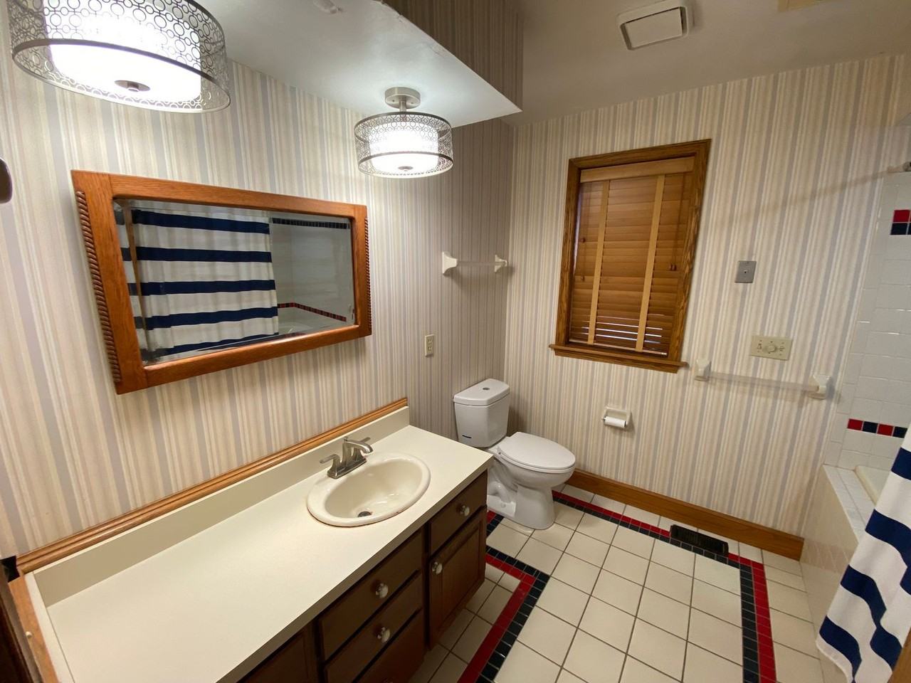 629 Dennison Ave - Photo 5 of 23