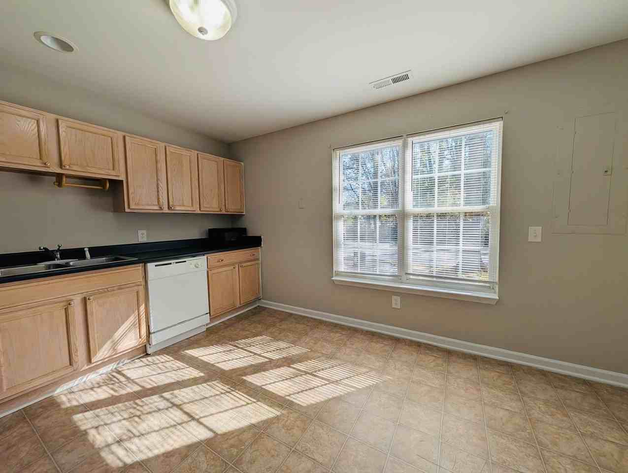 15 Red Ln #A - Photo 7 of 19