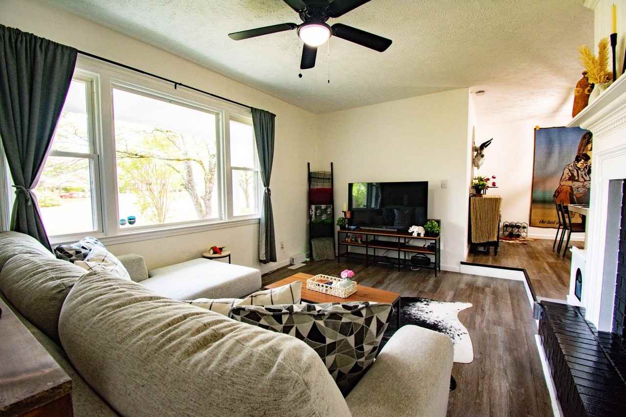 6115 Lochcarron Dr - Photo 7 of 31