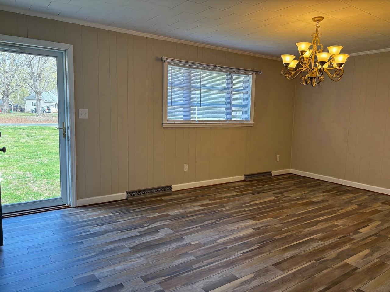 1957 Center Cross Church Rd - Photo 4 of 22