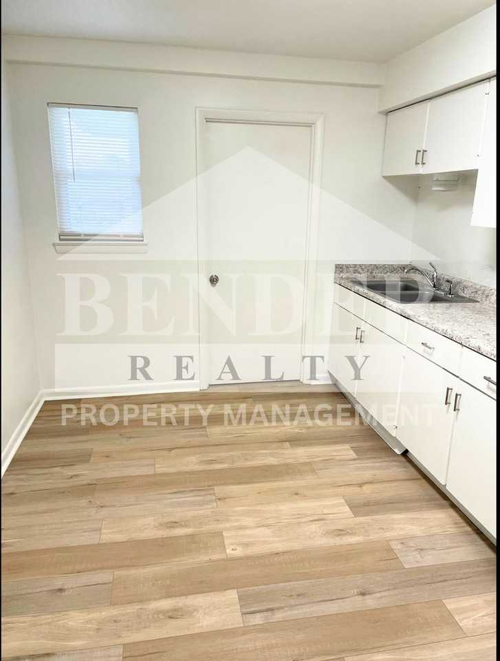 2760 Vance Dr Nw - Photo 3 of 9