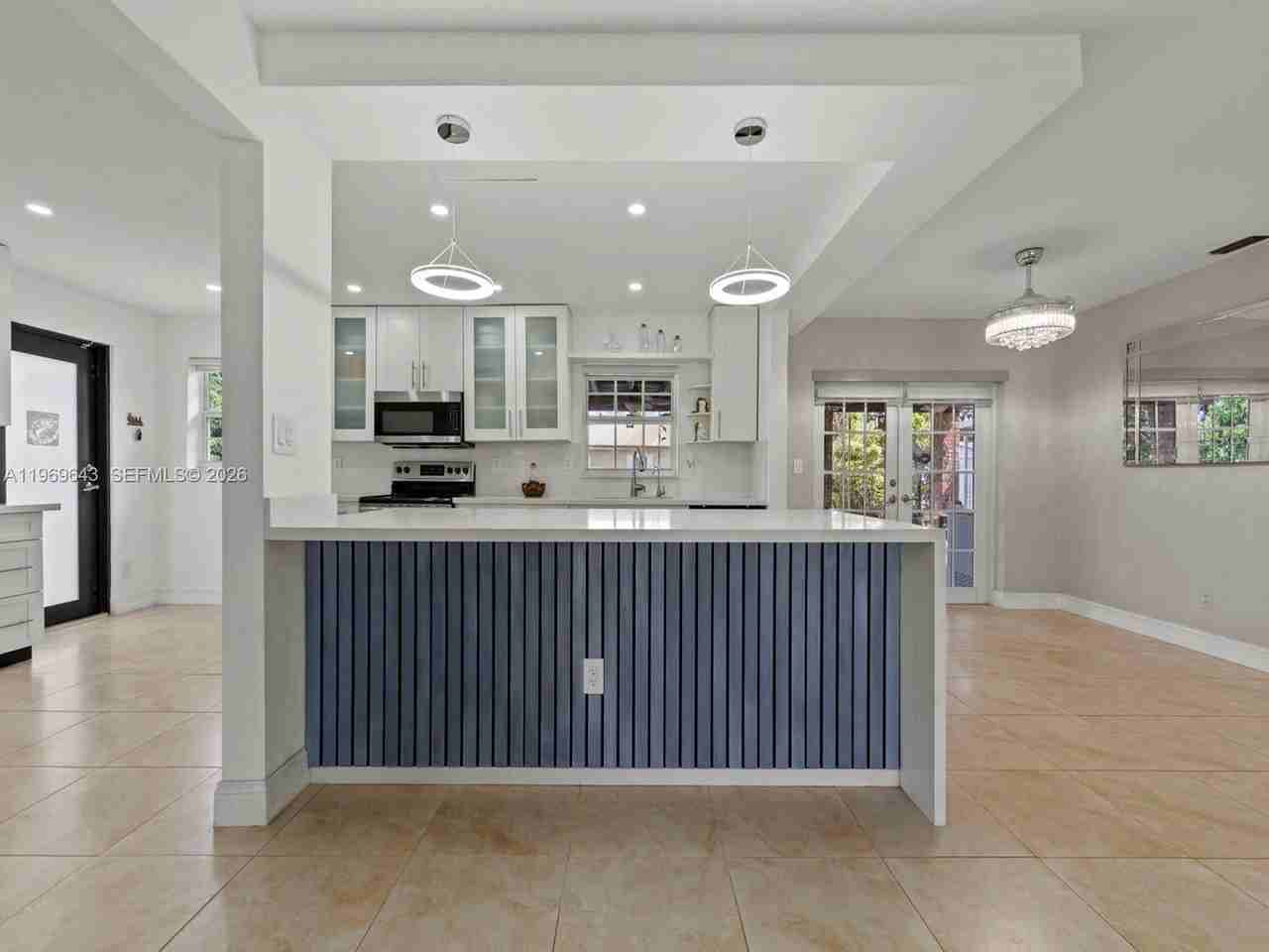 3605 Sw 122nd Pl - Photo 6 of 20