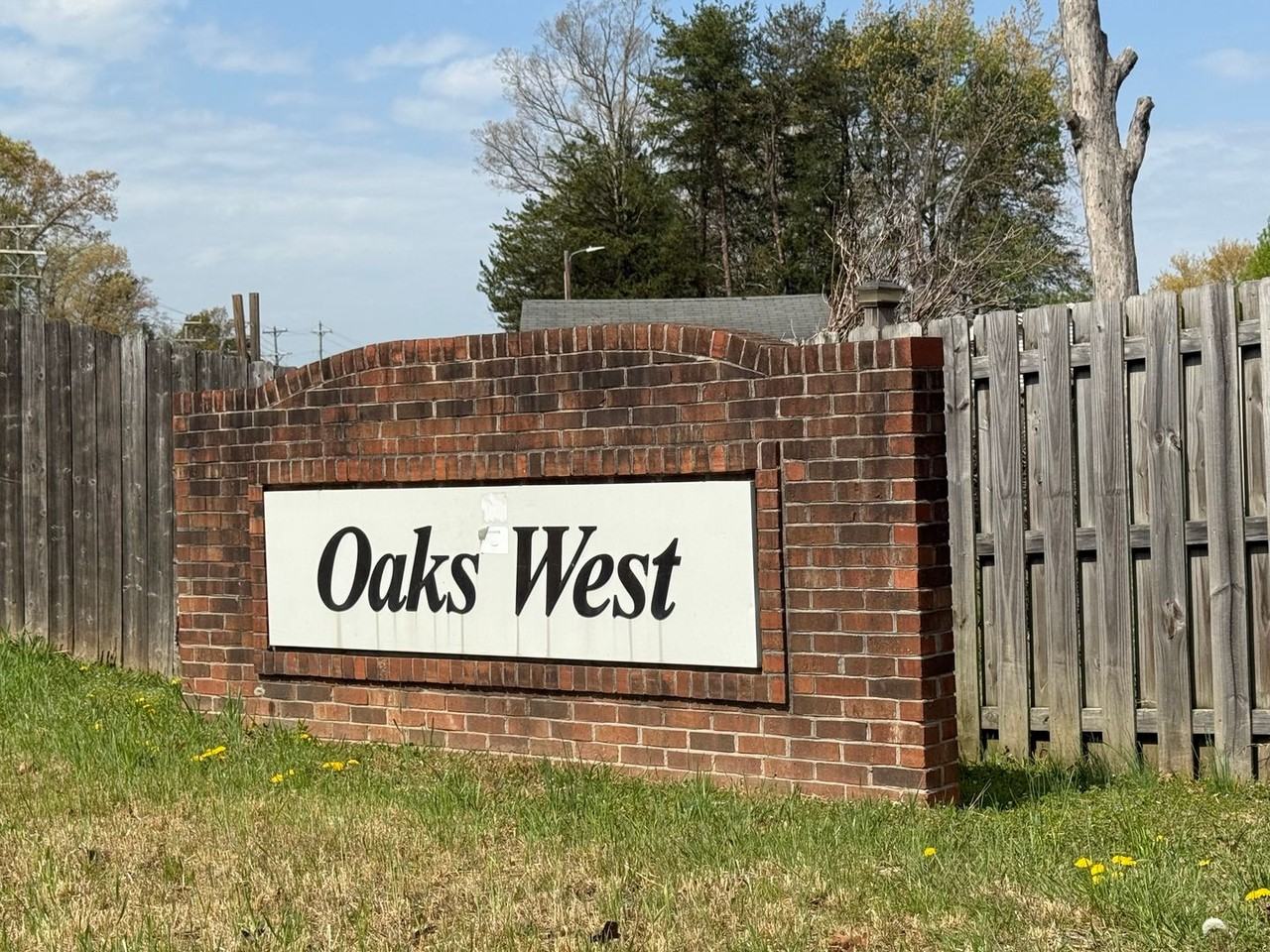 4811 Chaucer Dr - Photo 2 of 11