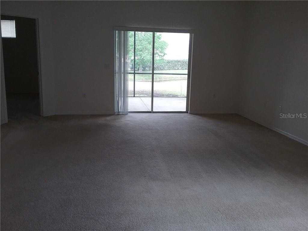 6246 Blue Runner Ct - Photo 7 of 13